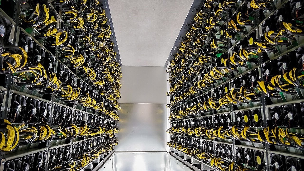 Рынок комиссий Bitcoin: ставки, очереди и оценки кошельков